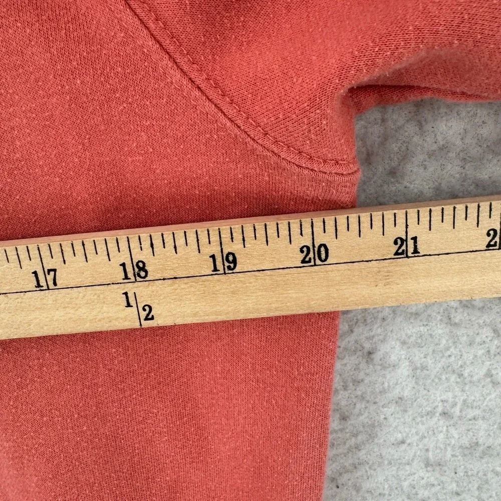 The North Face Sweatshirt Mens Small Pink Hoodie Fleece‎ Sweatshirt Center Logo